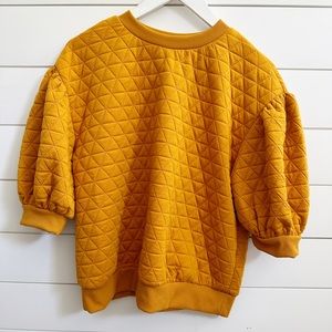 Mustard Quilted Puff Sleeve Sweatshirt NWOT (A new day)
